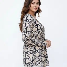 kleesi Casual Regular Sleeves Floral Print Women Red Top image 3