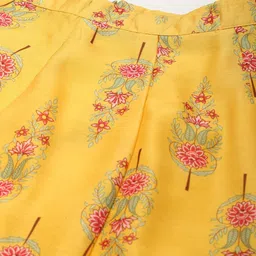 shae by sassafras Women Printed Flared Yellow Skirt image 5