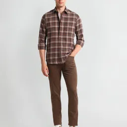 arrow Men Slim Fit Checkered Spread Collar Casual Shirt image 3