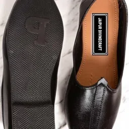 jaipur divinecraft Mojaris For Men image 2