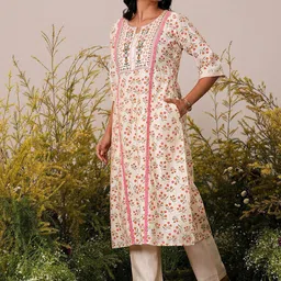 Libas Floral Printed Panelled Chanderi Silk Kurta with Palazzos image 4