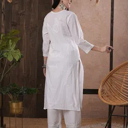 ada Women Chikan Embroidery, Embroidered Pure Cotton Straight Kurta image 2