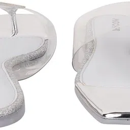 mochi Women Flats Sandal image 3