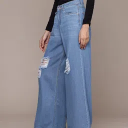 roadster Women Boot-Leg High Rise Blue Jeans image 2