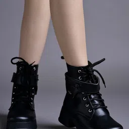 shoetopia Boots For Women image 2