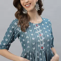 heartloom Women Woven Design Cotton Blend Flared Kurta image 4