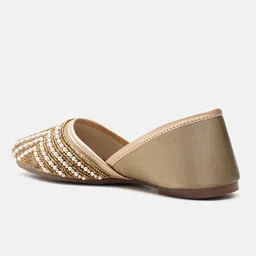 froh feet JM Looks Women’s Punjabi Jutti | Handcrafted Mojari Jutti Bellies For Women image 4