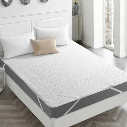 gilson Protek (72x48) Poly Cotton Queen Size Waterproof Mattress Protector image 1