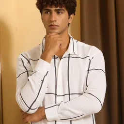 metronaut Men Regular Fit Printed Spread Collar Casual Shirt image 2