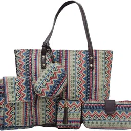 p s traders Women Black Messenger Bag-picture-17