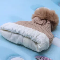 winity Woven Beanie image 4