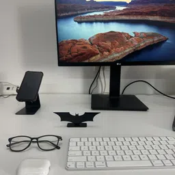 the noble presents Batman Table Top Decorative Showpiece - 6 cm image 2