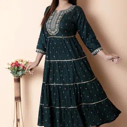kashiscreation Embroidered Viscose Rayon Stitched Anarkali Gown image 3