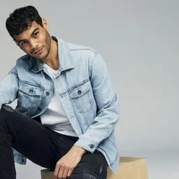 kotty Men Washed Denim Jacket image 3