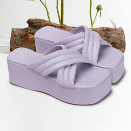 twin toes Women Heels Sandal image 1