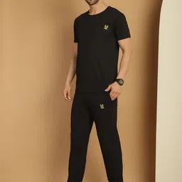 mack jonney Tshirt Pant Co-ords Set image 3