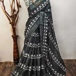 device of nt Embroidered, Solid/Plain Bollywood Chiffon Saree-picture-13
