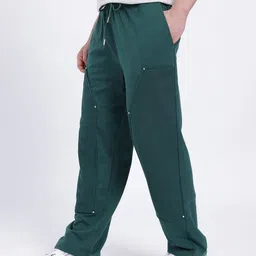 glitchez Men Solid Green Track Pants image 3
