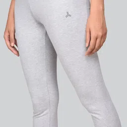infinia Women Grey Capri image 5
