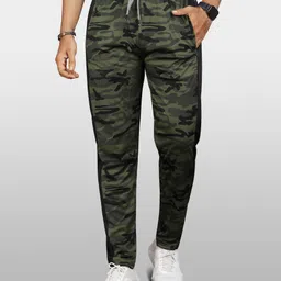 vebnor Men Solid Green Track Pants image 5