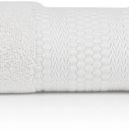 bombay dyeing Cotton 650 GSM Bath Towel image 2