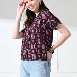 fuback Women Regular Fit Printed Lapel Collar Casual Shirt image 5
