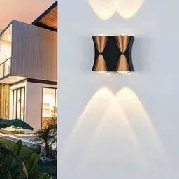 goblet Wallchiere Wall Lamp With Bulb image 3
