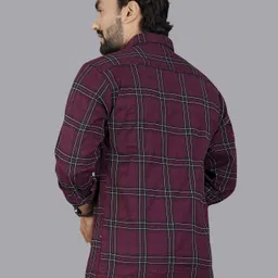 metronaut Men Regular Fit Checkered Casual Shirt image 2