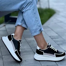 ifah Korean Unisex New Trending lightweight and comfortable skate canvas shoes Sneakers For Women image 3