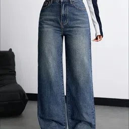 Women Relaxed Fit High Rise Blue Jeans-image-2