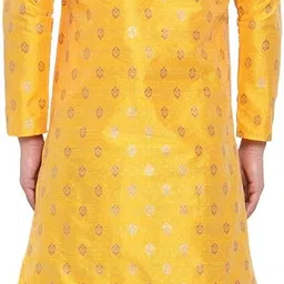 larwa Men Art Silk Kurta Pant Set image 2