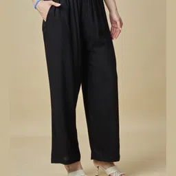 urban trending Women Loose Fit Black Viscose Rayon Trousers image 4