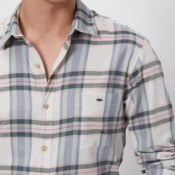 mufti Men Slim Fit Checkered Spread Collar Casual Shirt image 4