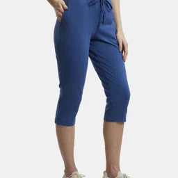 jockey 1300 Women Blue Capri image 2