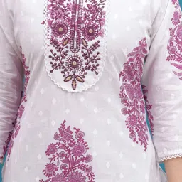 wawlooks Women Printed Viscose Rayon Straight Kurta image 5