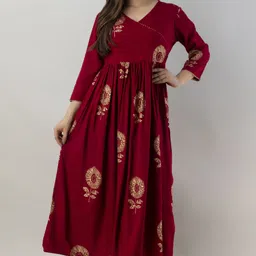 handish Women Printed Viscose Rayon Flared Kurta image 3