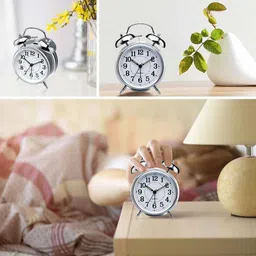 oneklik Analog Silver Clock image 5