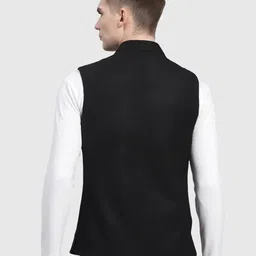 rocksy Solid Men Waistcoat image 2