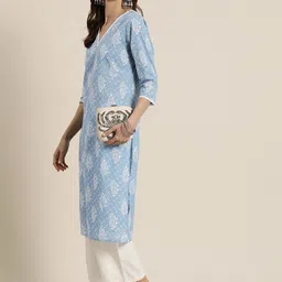 kairab Women Floral Print Viscose Rayon Straight Kurta image 2