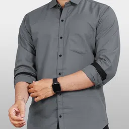 metronaut Men Regular Fit Solid Button Down Collar Casual Shirt image 2