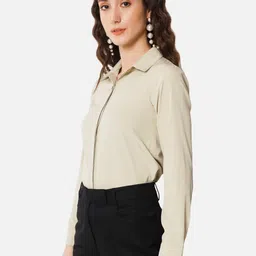 otira Women Regular Fit Solid Spread Collar Casual Shirt image 3