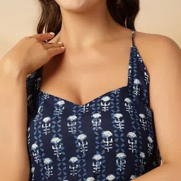nayo Women Printed Pure Cotton Straight Kurta image 4