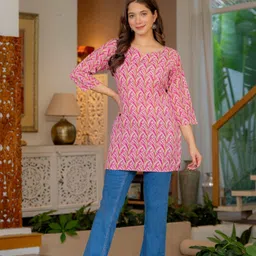 fyunl Casual Regular Sleeves Printed Women Pink Top image 2