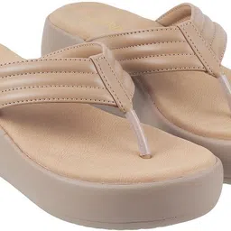 metro Women Wedges Sandal image 2