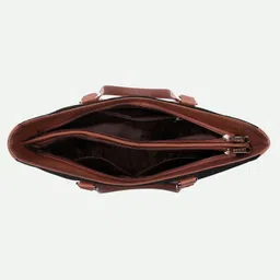 zouk Women Red Tote image 5