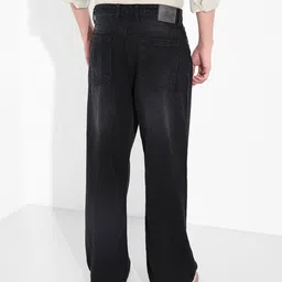 the indian garage co. Men Relaxed Fit Mid Rise Black Jeans image 5