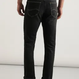 lee Men Regular Mid Rise Black Jeans image 3