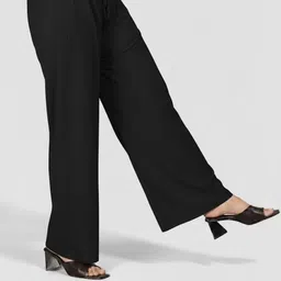 ak shamshahid garment Pack of 4 Women Relaxed Multicolor Cotton Blend Trousers image 3