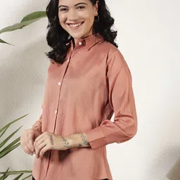 metronaut Women Regular Fit Solid Casual Shirt image 3