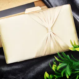 knoos Party Gold Clutch image 2